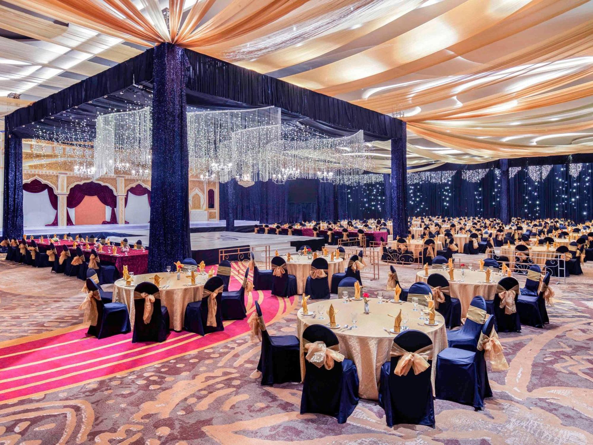 Grand Mercure מאלאנג מראה חיצוני תמונה