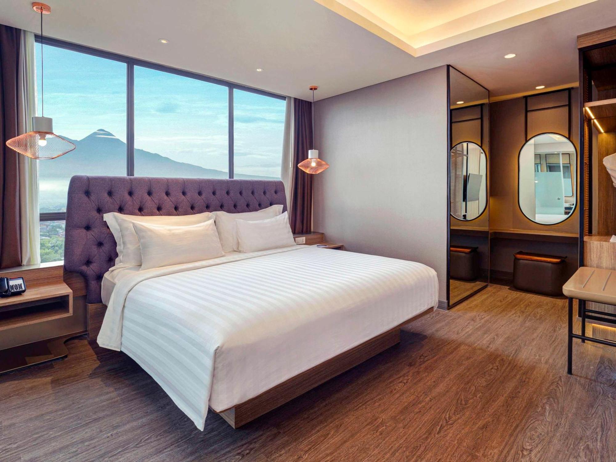 Grand Mercure מאלאנג מראה חיצוני תמונה